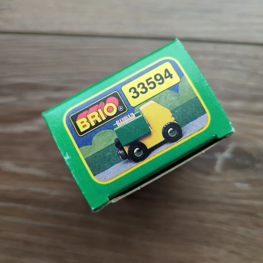 RARE Vtg 90s BRIO Dump Truck + Cargo Yellow Green Magnetic Train Toy 33594 NEW